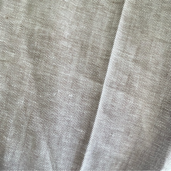 Pleated Trousers, size Medium - Picture 2 of 6